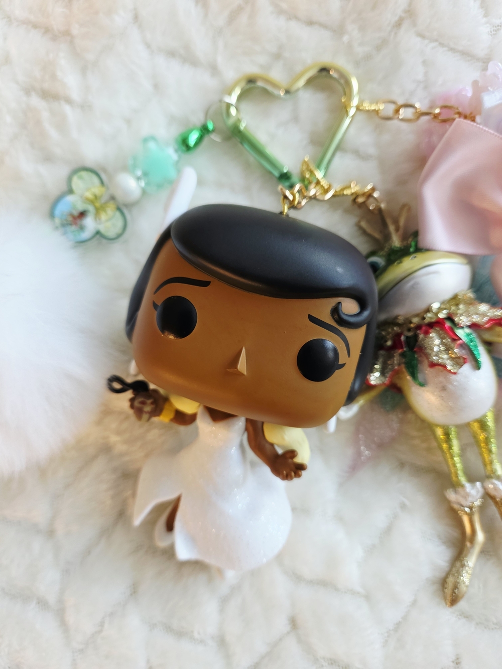 Funko Pop Princess Tiana And The Frog Keychain Charm with Pink Bow Bag Charm - Picture 4 of 8